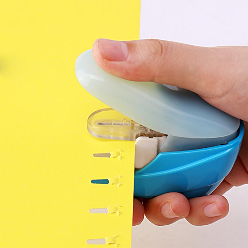 Mini portable stapler