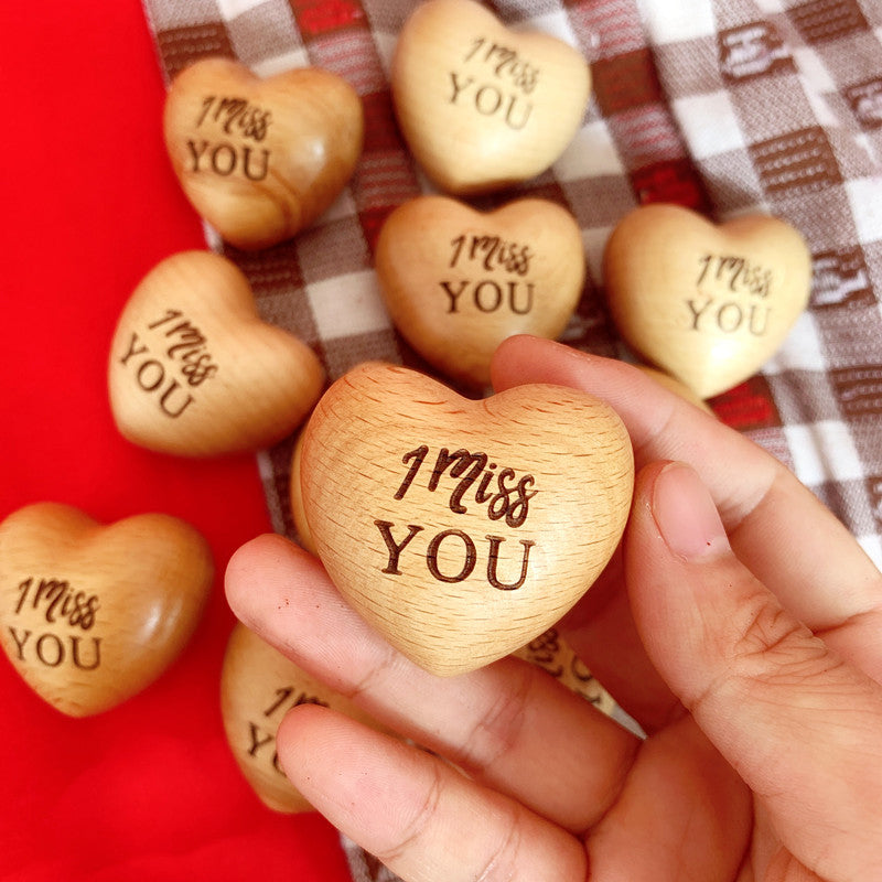 Small Pocket Hug Wooden Heart Token