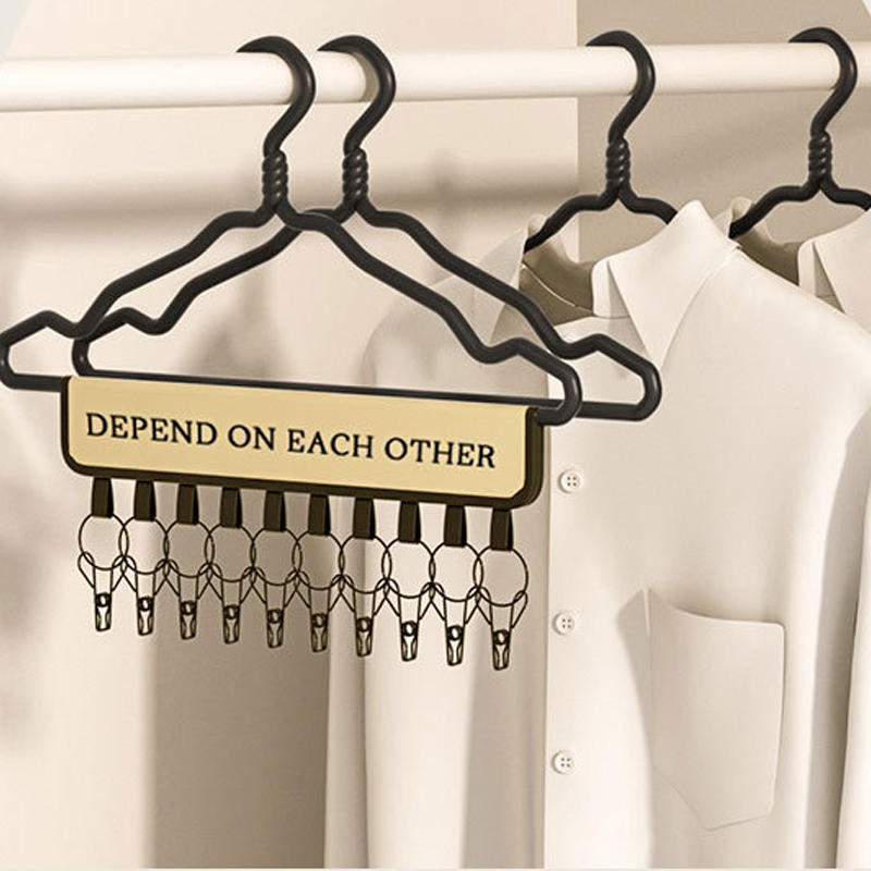 Multifunctional Hanging Hooks for Hats