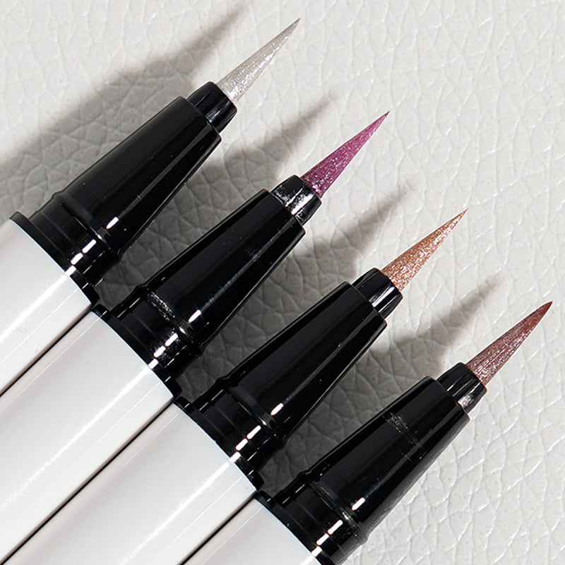 Water and oil repellent eyeliner