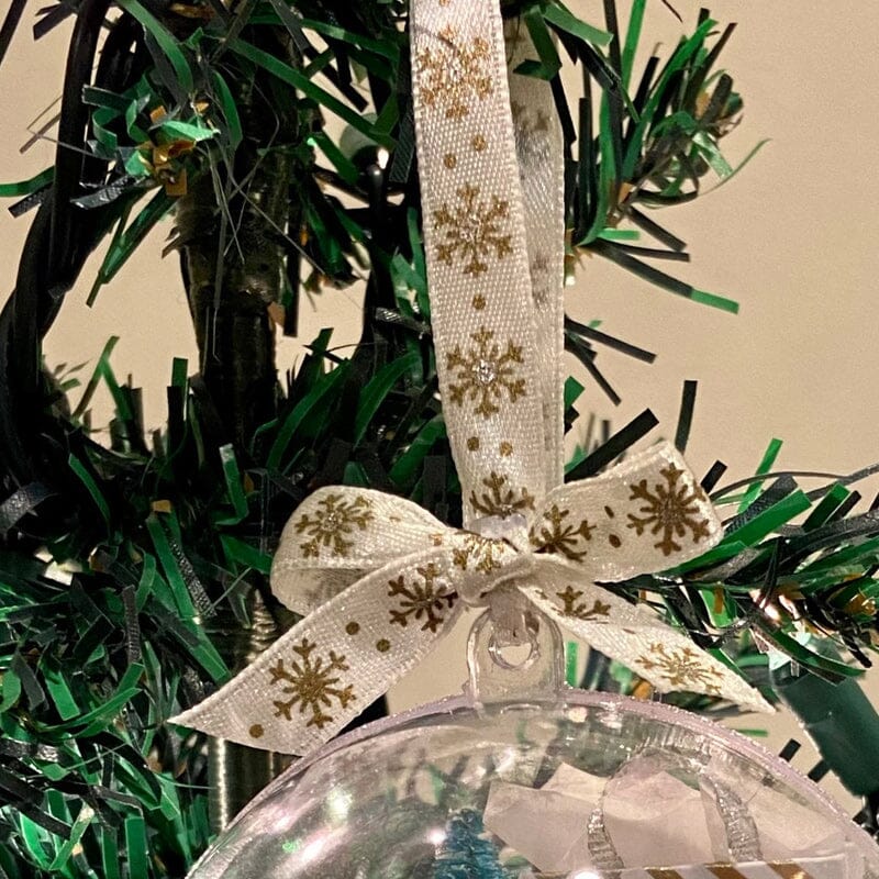 Christmas ornament transparent ball