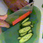 Non-Stick Slicing Tool