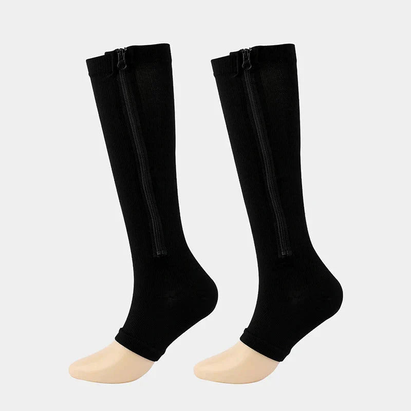 Comfortable compression stockings with zipper
