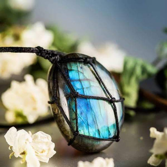 Dragonheart Labradorite Necklace – Mystical and Energizing Jewelry for Personal Power
