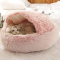 SnuggleNest — Security and warmth that lets your pet sleep relaxed.