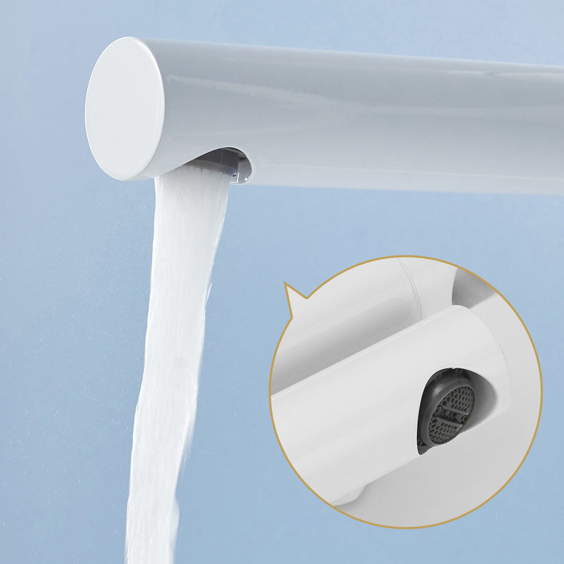 Metal Modern Bathroom Faucet White Single Handle Bathtub Fill Valve Trim