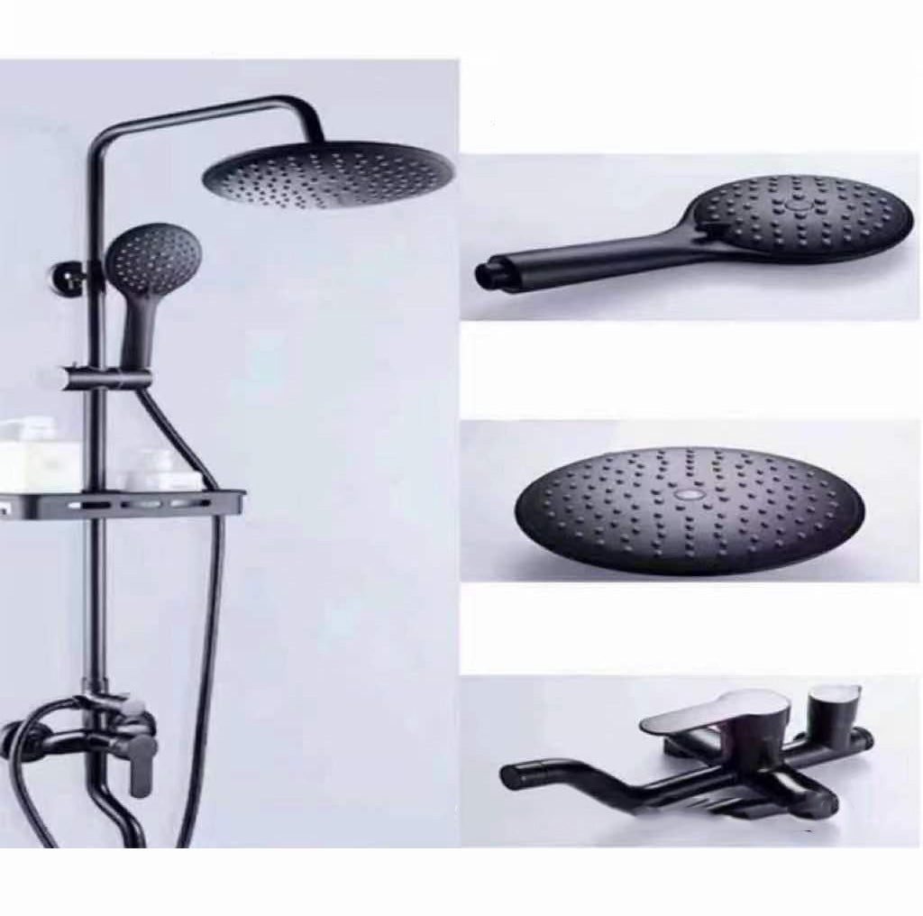 Modern Style Brass Shower System Adjustable Spray Pattern Wall Mounted Shower Combination
