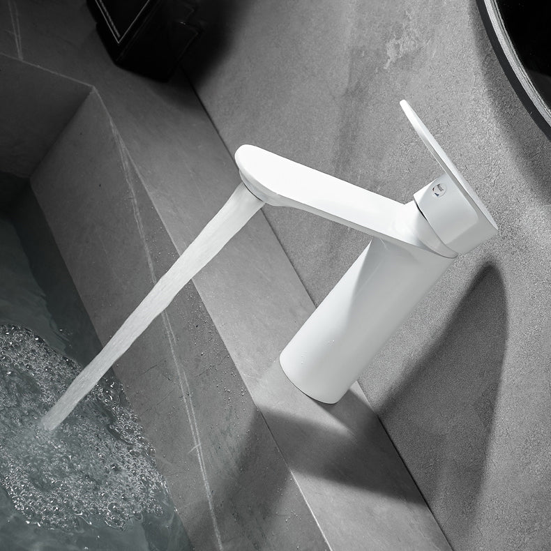 Bathroom Sink Faucet Lever Handle Brass Monochrome Bathroom Faucet
