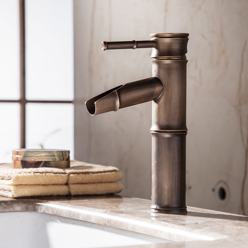 Farmhouse-style vessel sink bathroom faucet round brass faucet