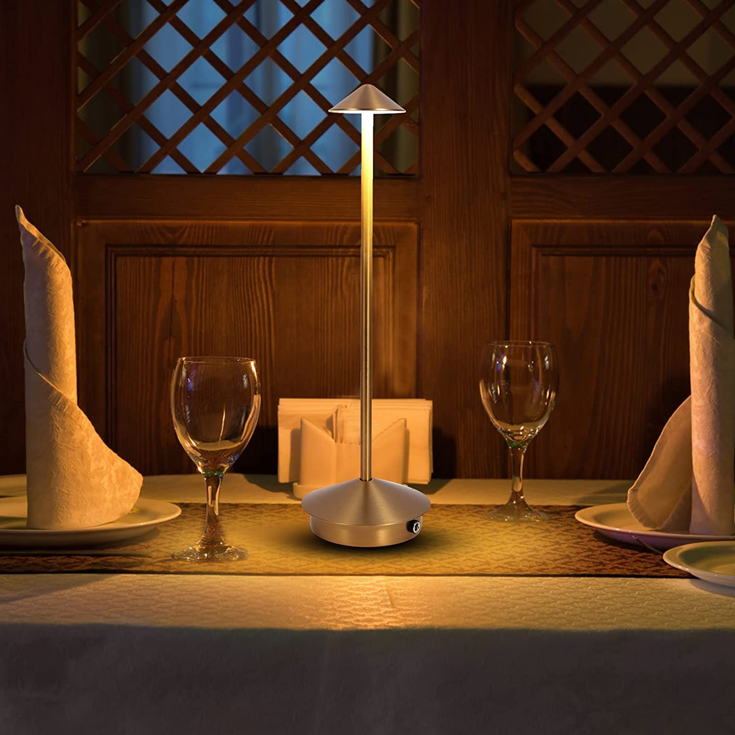Portable table lamp - Cordless lamp inspired by dimmable Pina Pro