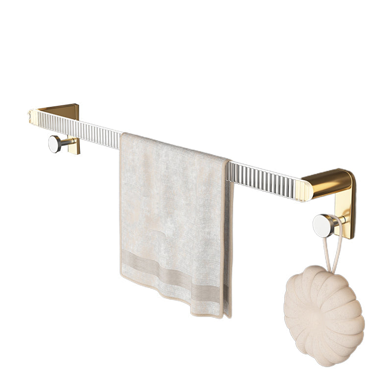 Metal and Acrylic Bathroom Accessory Set Transparent Bathroom Accessories