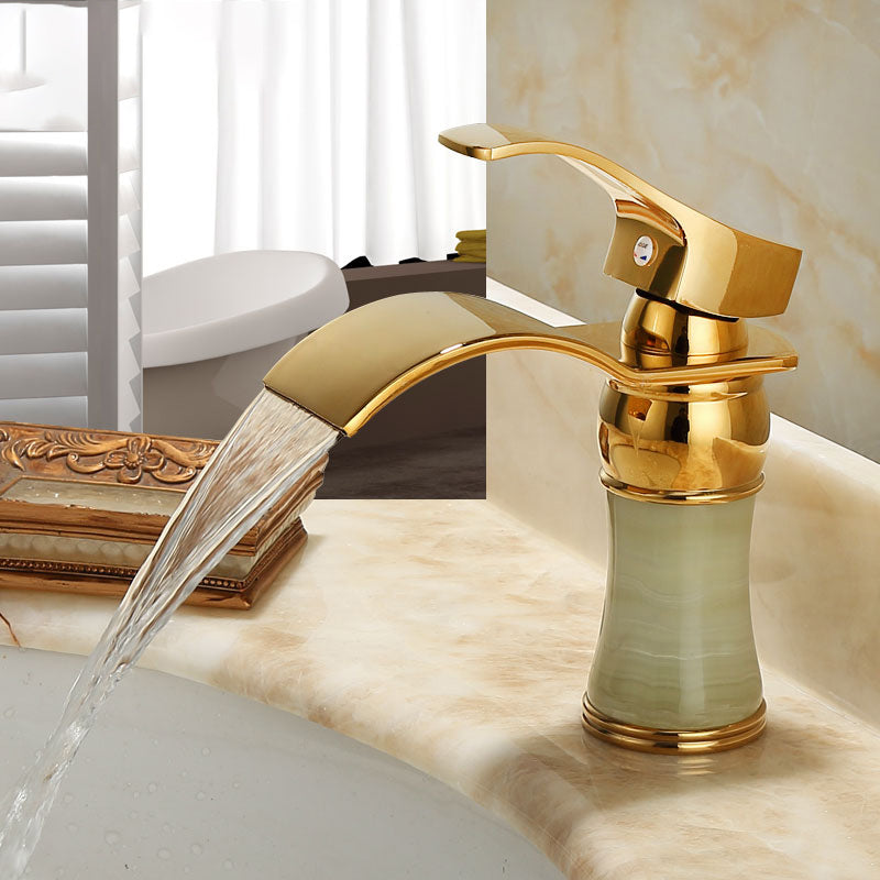 Wall-mounted Copper Roman Bath Faucet Low Arc Roman Bath Faucet Set with Jade