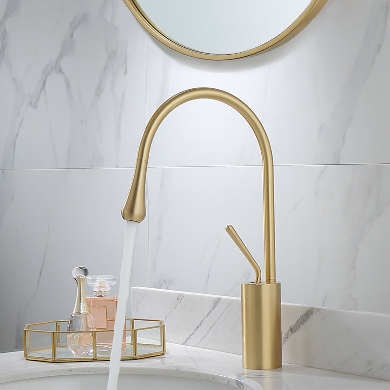 Wall-mounted metal bathtub faucet bathtub filler single lever shower faucet