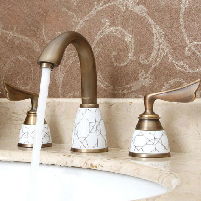 Deck Mounted Roman Tub Faucet Low Arc Bronze Romantic Bathtub Fitting Set
