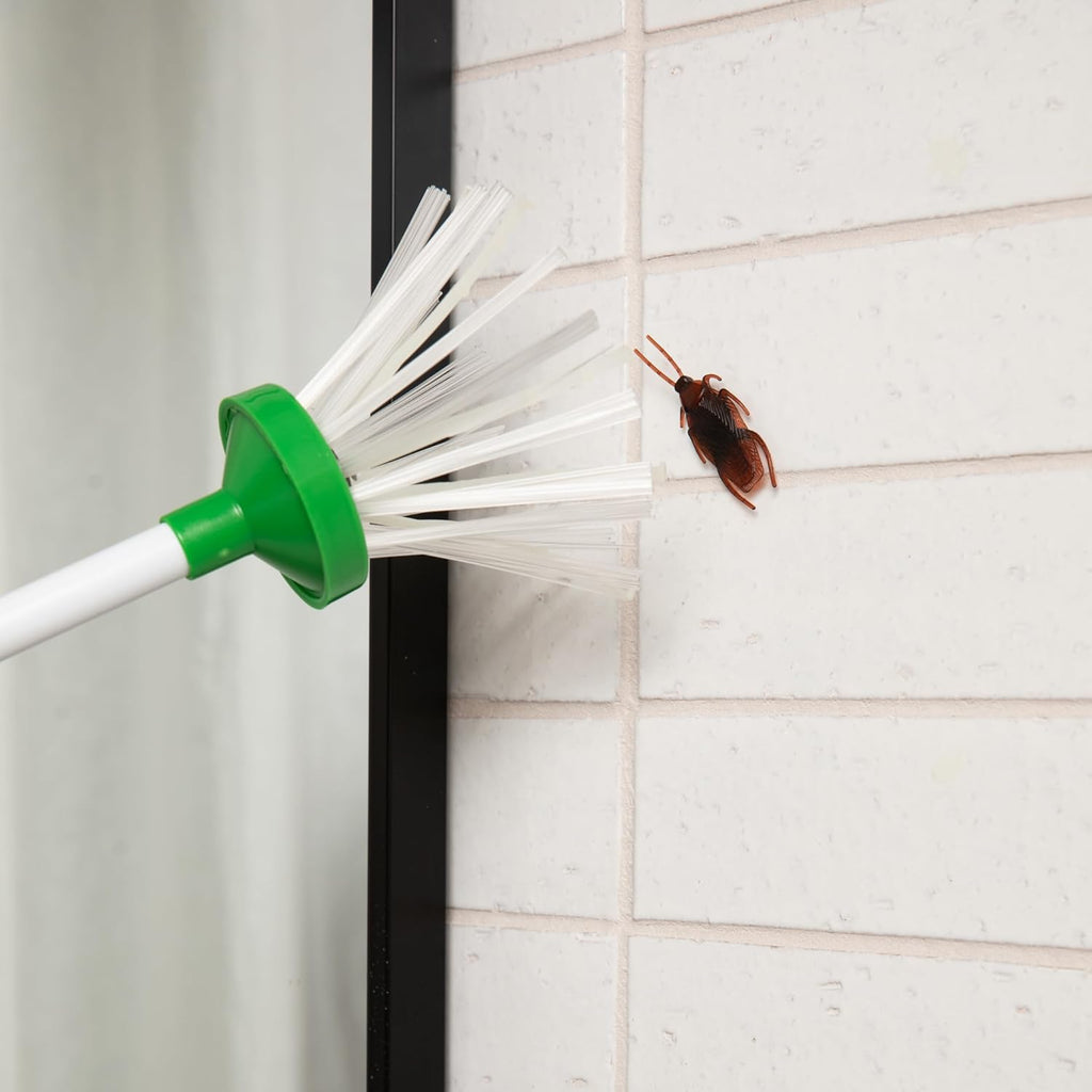 Practical Insect Removal Tool – Insect Trap with Telescopic Handle for Safe Use