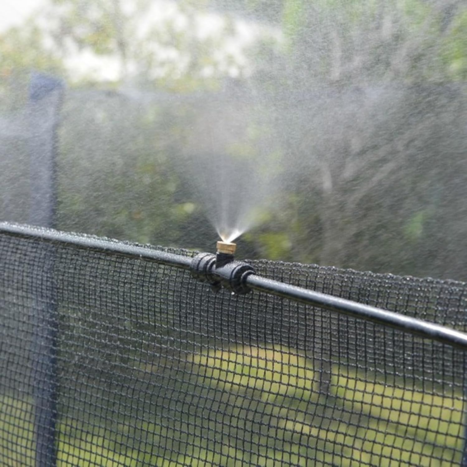Irrigation system for the garden – Drip irrigation kit with adjustable spray head and accessories