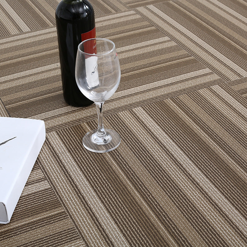 Peel and Stick PVC Flooring Matte Fabric Look Vinyl Flooring for the Bedroom
