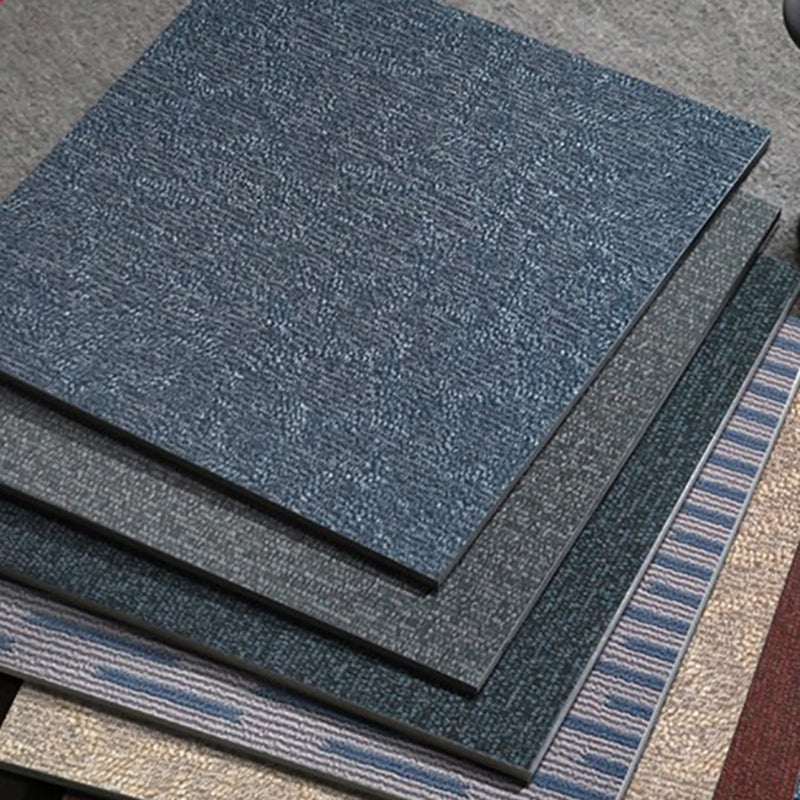 Scratch-resistant plastic floor tiles with straight edge for peeling and sticking