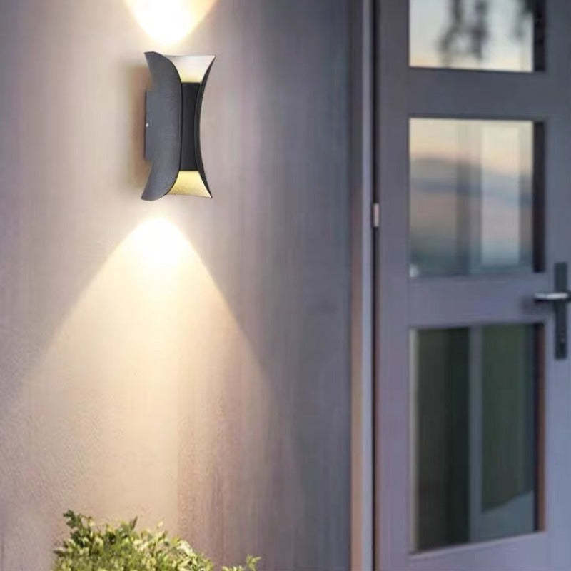 Elegant Waterproof LED Wall Light Outdoor made of Aluminium