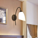 GloeiGlow – Modern Clock-Shaped Wall Lamp with Adjustable Arm