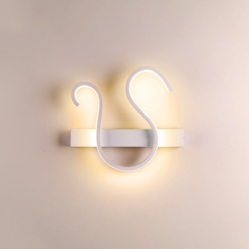 Swirl Wall Light Minimalism Acrylic Living Room LED Wall Lamp in Warm/White Light