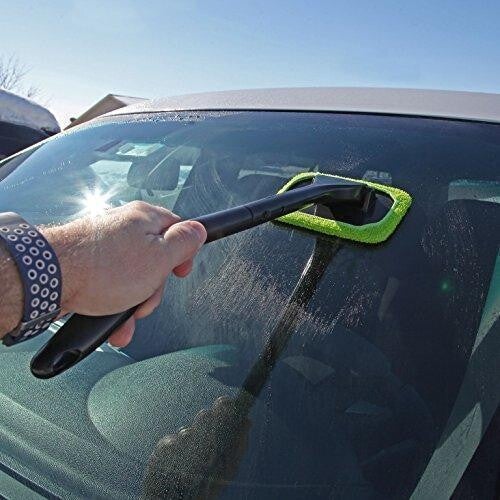 Microfiber cleaner with 2 reusable microfiber hoods