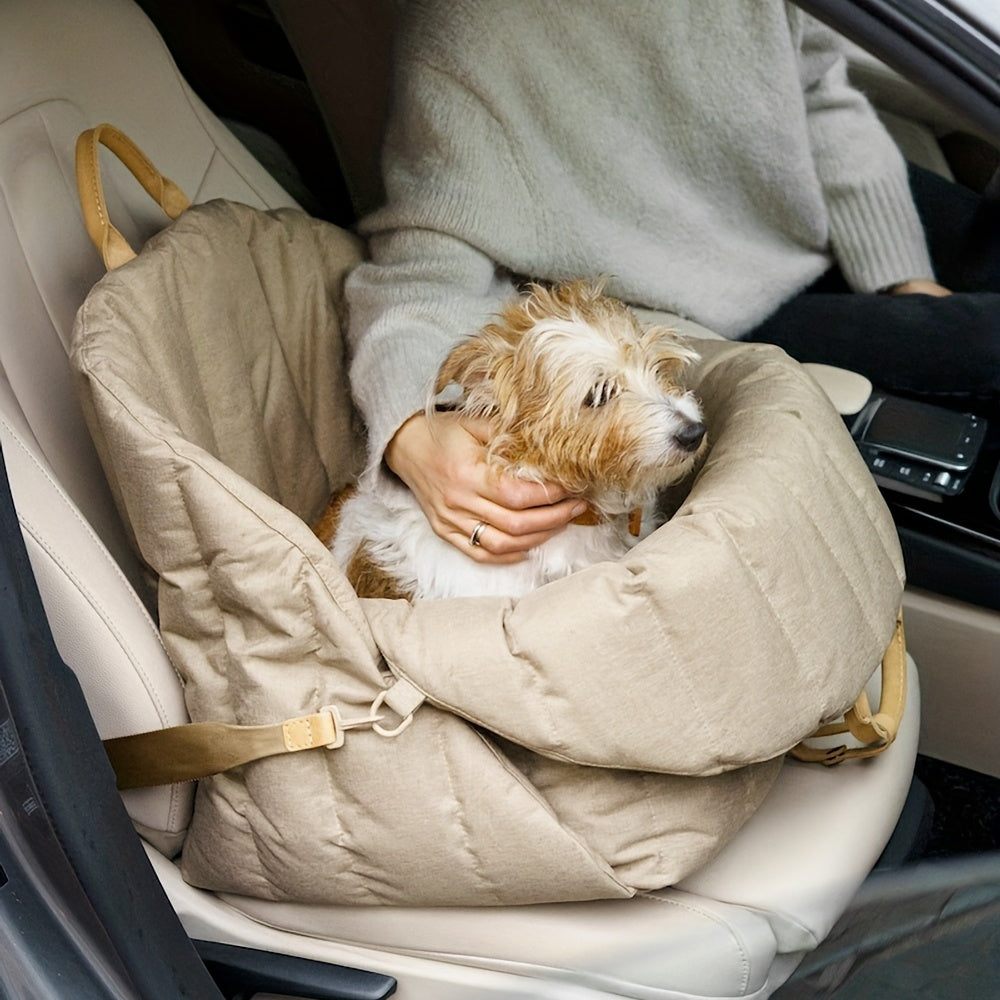 Convenient and waterproof transport for your pet