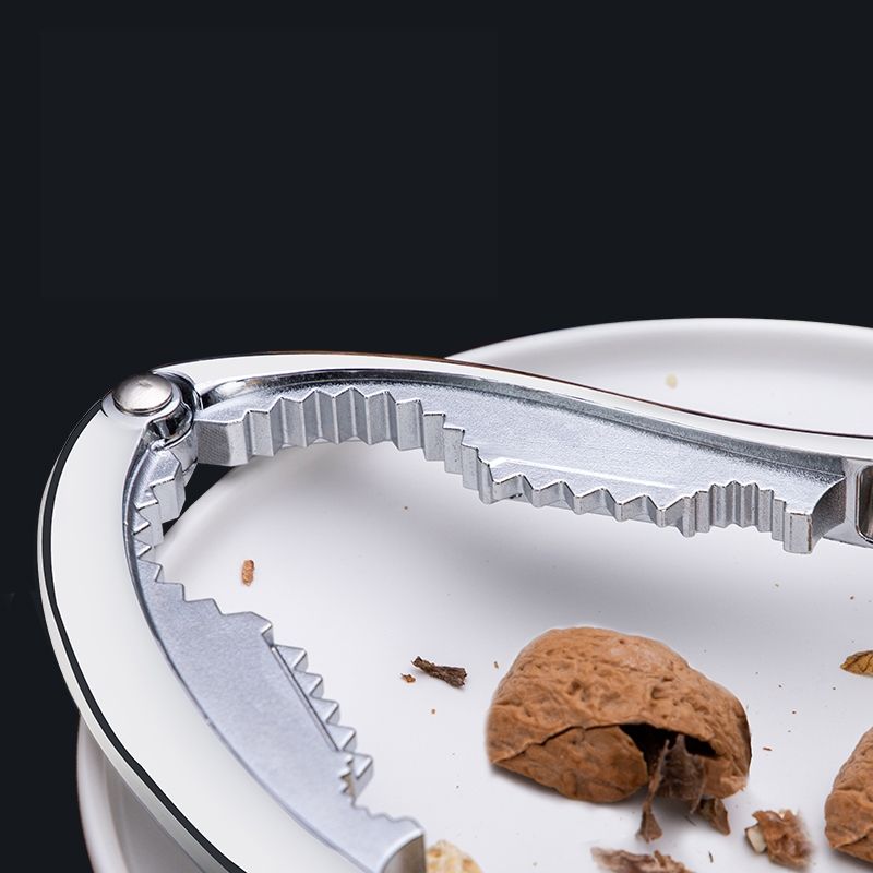 Multifunctional Nutcracker