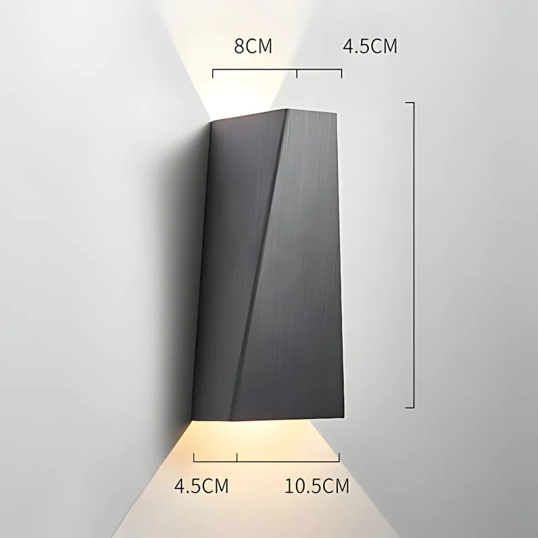 Minimalistic LED Wall Lamp