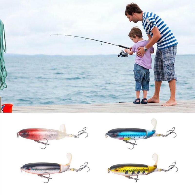 Fishing bait with propeller tractor