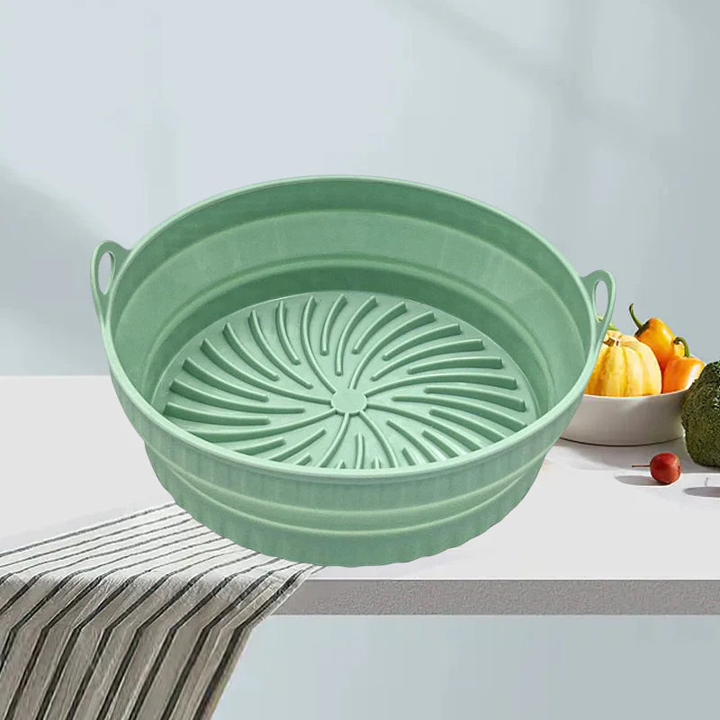 Air fryer grill pan made of silicone