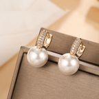 Earrings made of emerald pearls
