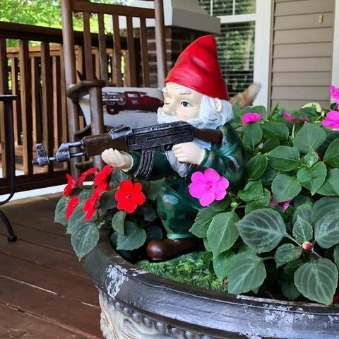 Resin Gnome Sculpture Decoration
