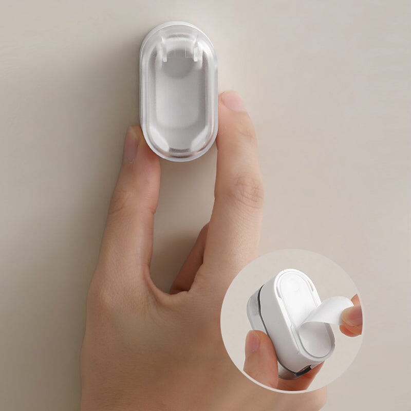 Wall-mounted toothbrush holder with cover