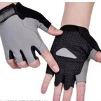 Breathable Anti Slip Shock Absorbing Half Finger Cycling Gloves