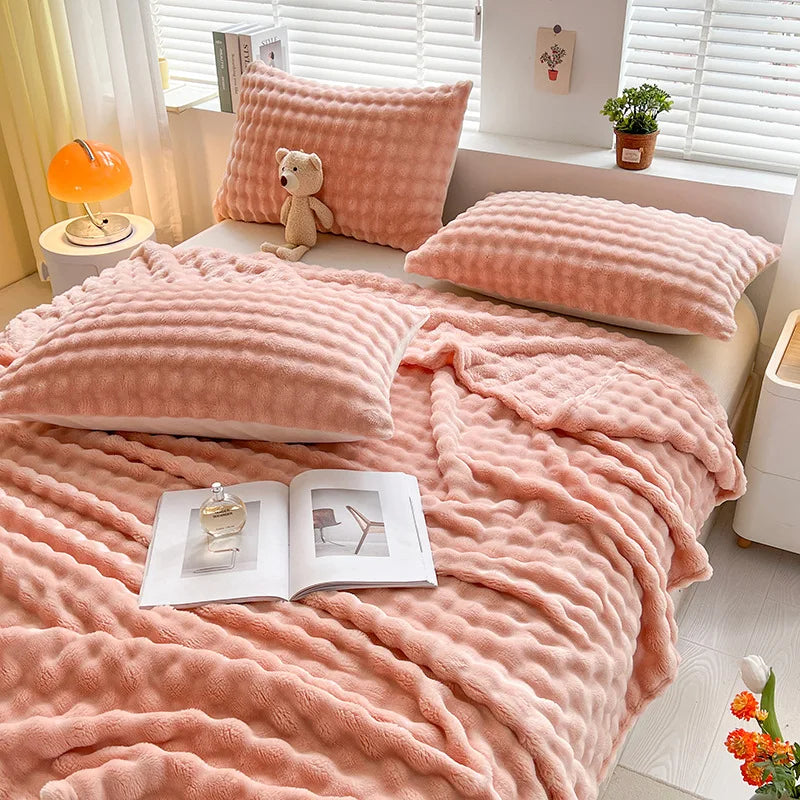 Luxury Bubble Texture Fleece Blanket - BubbleNest