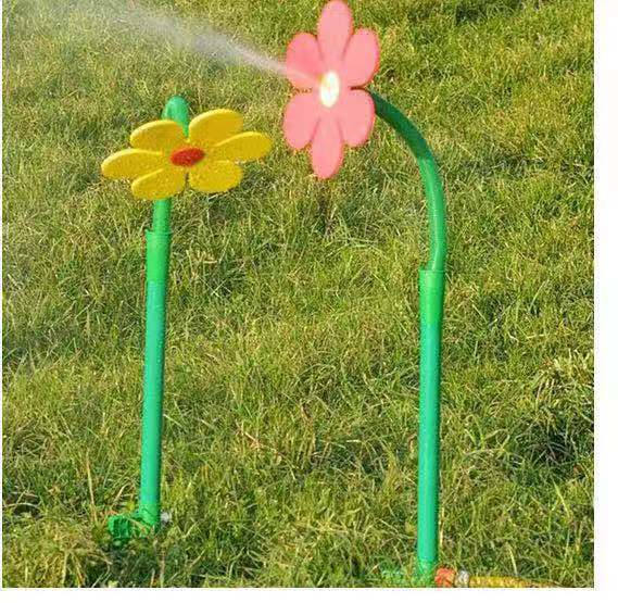 Dancing Daisy Sprinkler – Fun Lawn Sprinkler for Garden and Pets
