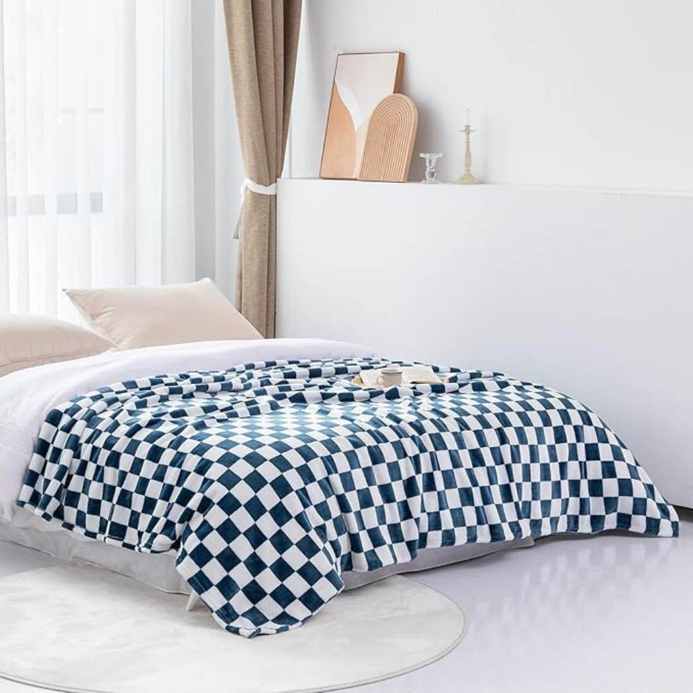 Stylish blanket in checkered pattern for your home