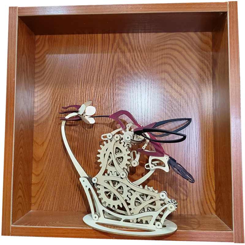 Wood artificial hummingbird sculpture