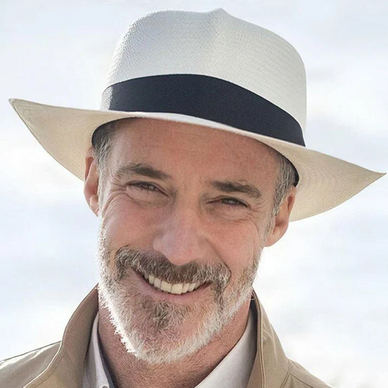 Adjustable classic Panama hat