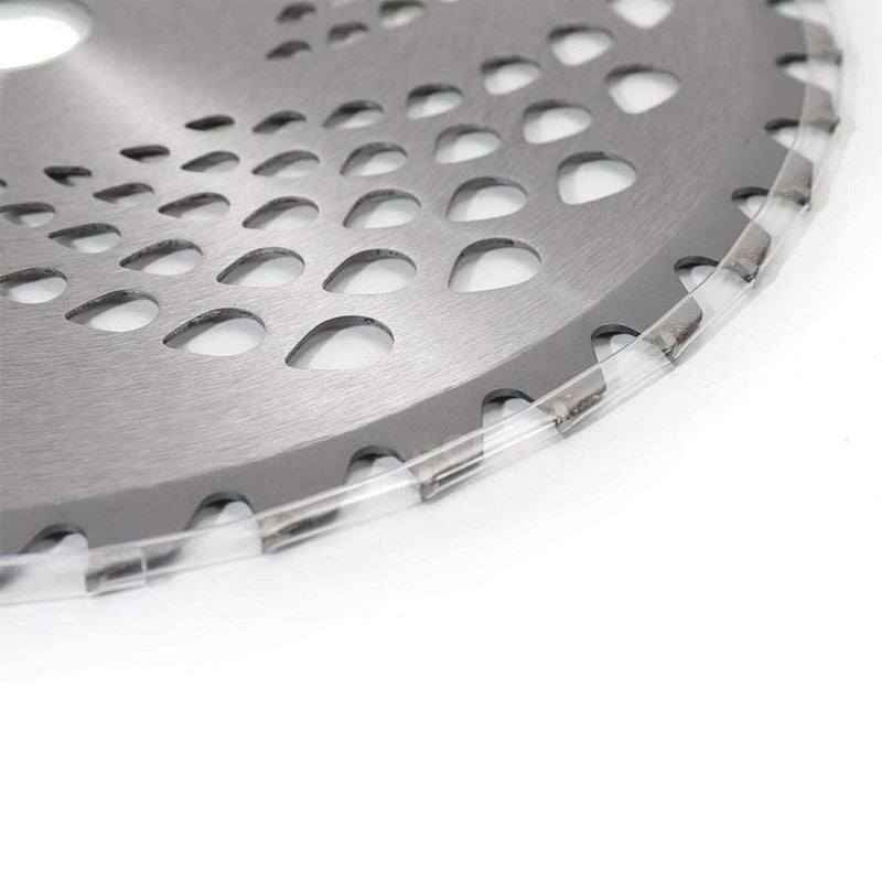 Alloyed saw blade for lawn mower