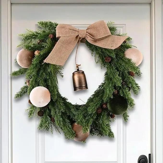 VelvoraBalls – Classic velvet ornaments, designed to last from holiday to holiday