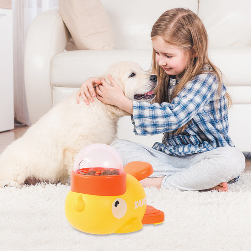 PawYum – Engage pets and keep clean floors during feeding