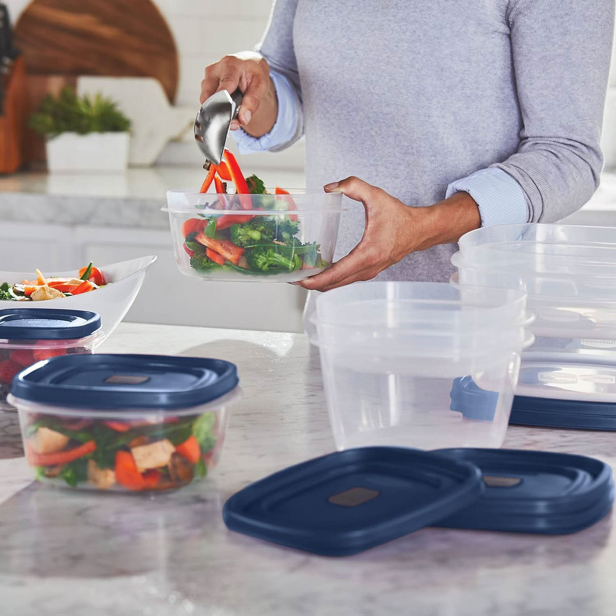 Stackable and leak-free for an organised kitchen
