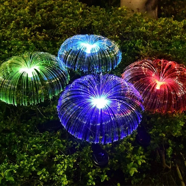SolarJelly Enchanting Outdoor Ambience