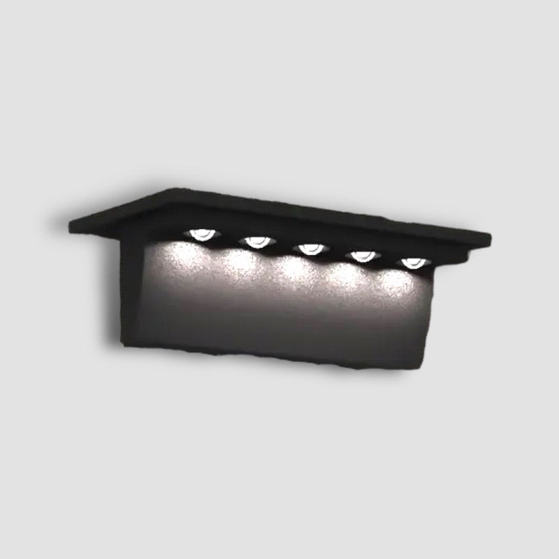 SmartGlow – Weather-Resistant Outdoor Light