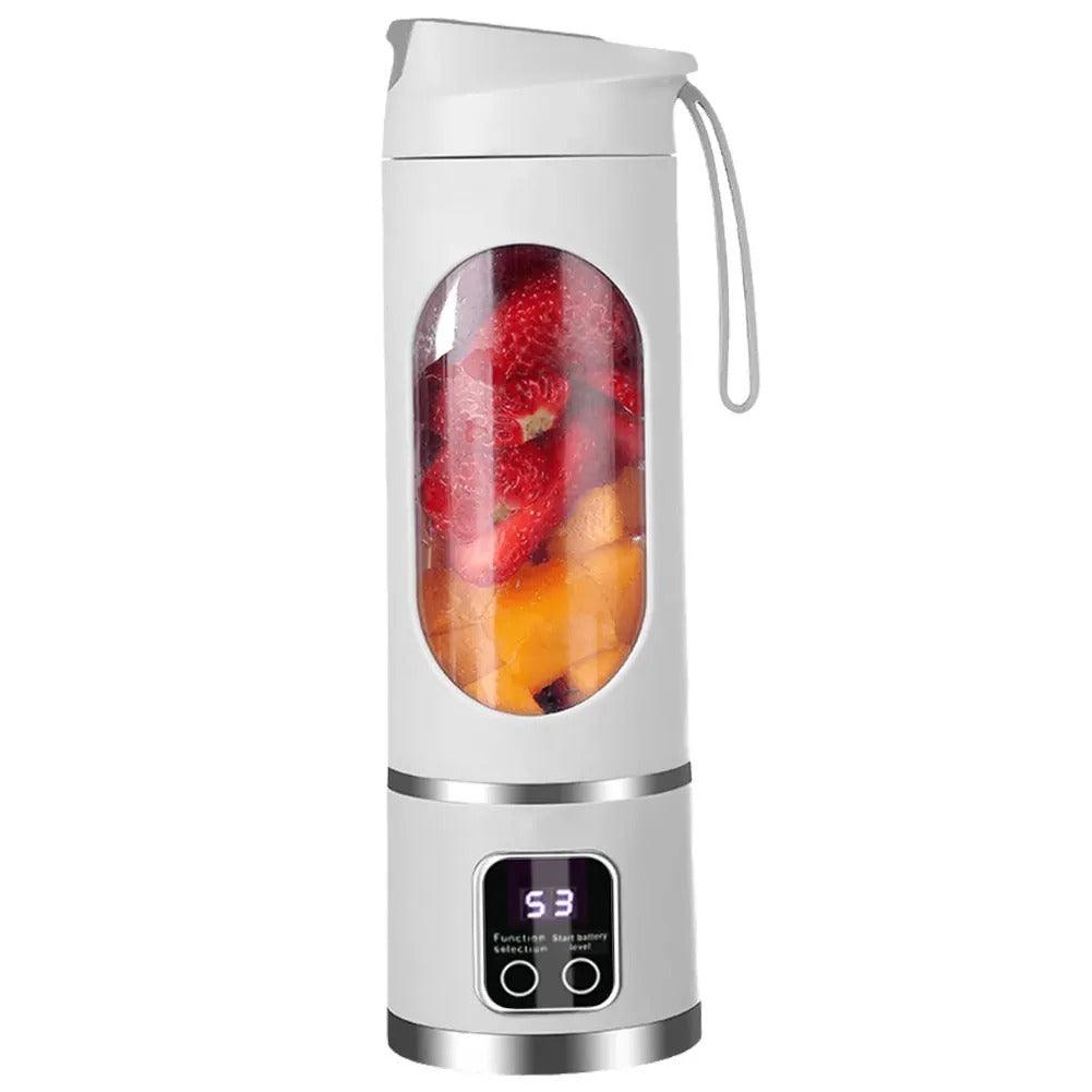 Portable juicer for fresh juices on the go and at home