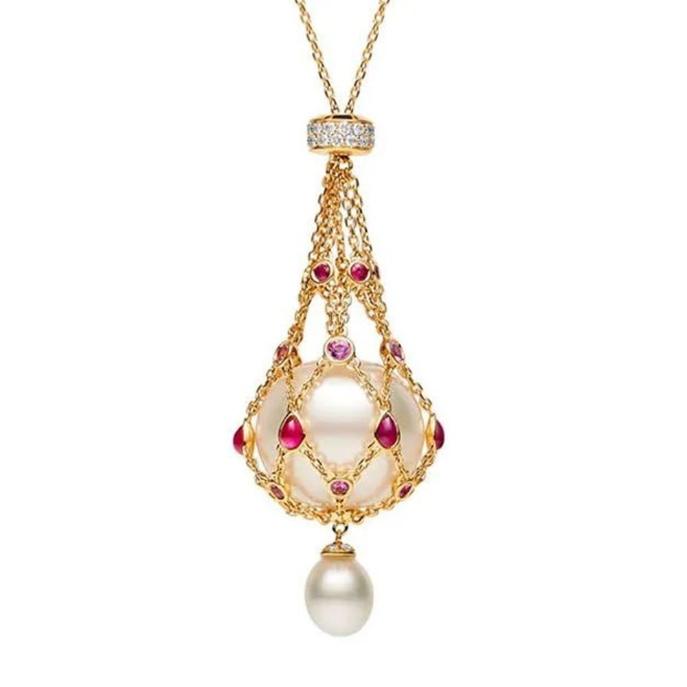 PearlDusk Radiates Pure Sophistication
