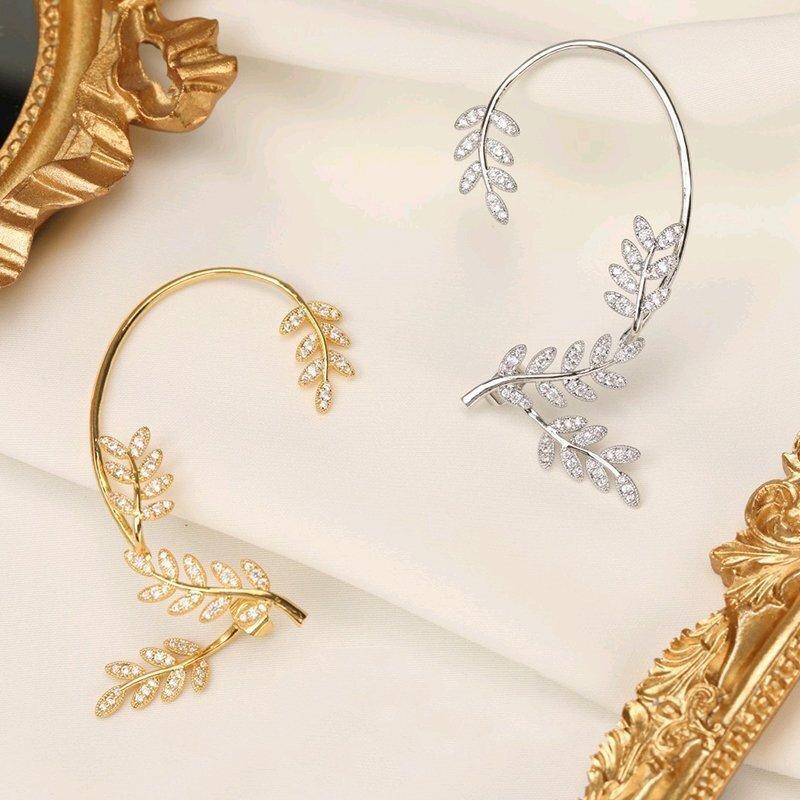 Shiny Zircon Earrings