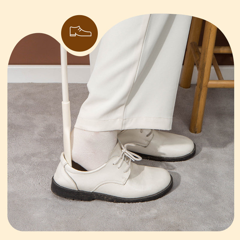 Telescopic adjustable length shoehorn